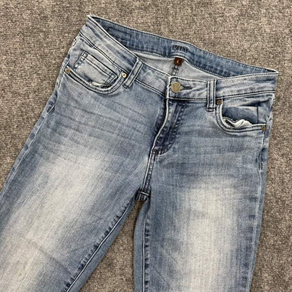 Kut from the Kloth Denim - KUT From The Kloth Womens Size 4 Crop Straight Leg Jeans Light Wash Distressed